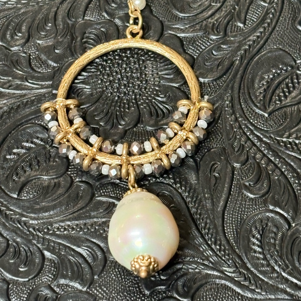 Plunder Gold and White Inspired Necklace